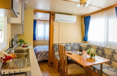 Caravan — 3