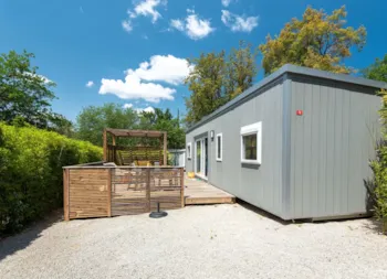 Mietunterkunft - Cottage 2 Signature (2 Sclafzimmer, 40M², 2 Badezimmer) Terras, Klimaanlage, Tv - Camping Le Bois de Valmarie
