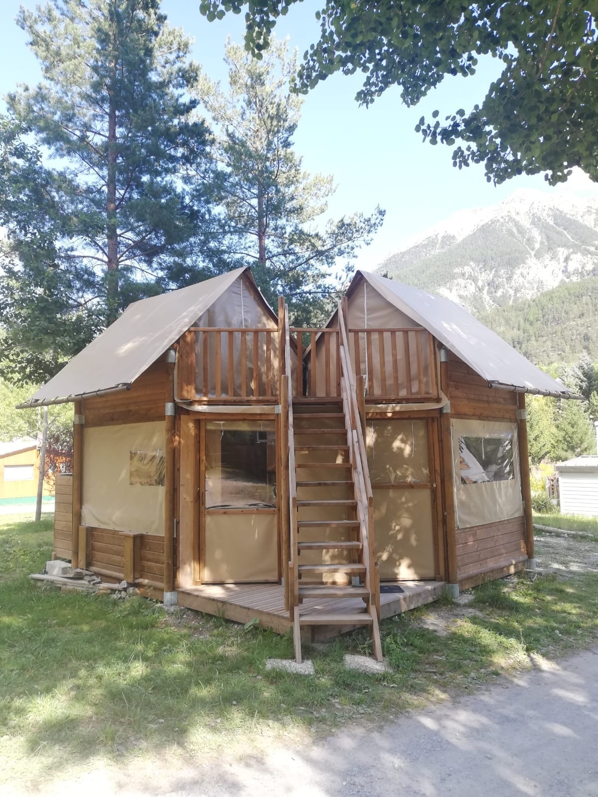 Flower Camping le Montana — Photo 3