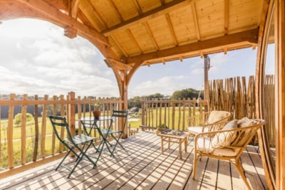 Tree house SPA Ehan