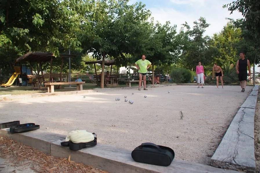 Camping L'Arlésienne