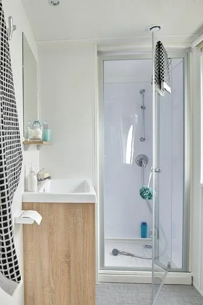 Mobil-Home Eco Provence 2 Chambres (4 Adultes Maxi+ 1 Enfant De - 18 Ans)