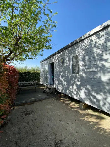 Mietunterkunft - Mobilheim Eco Provence 2 Zimmer - Camping L'Arlésienne