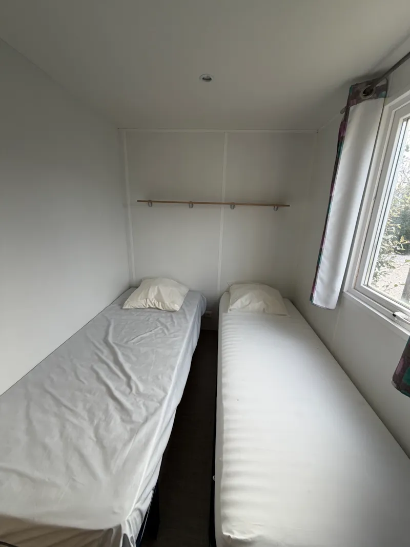 Mobil-Home Eco Provence 2 Chambres (4 Adultes Maxi + 1 Enfant De - 18 Ans)
