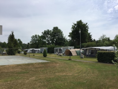 Pitch with private facilities — 9