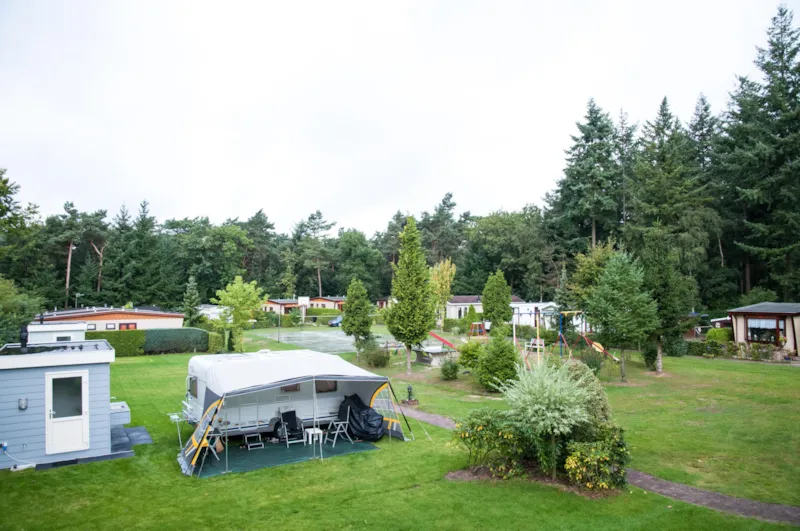 Emplacement Avec Sanitaires