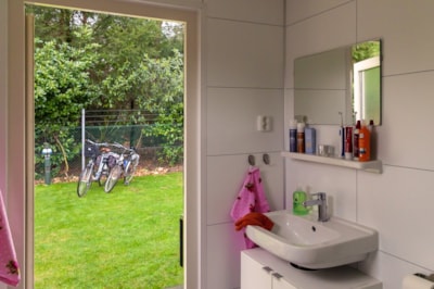 Comfortplaats met Luxe privé sanitair — 3