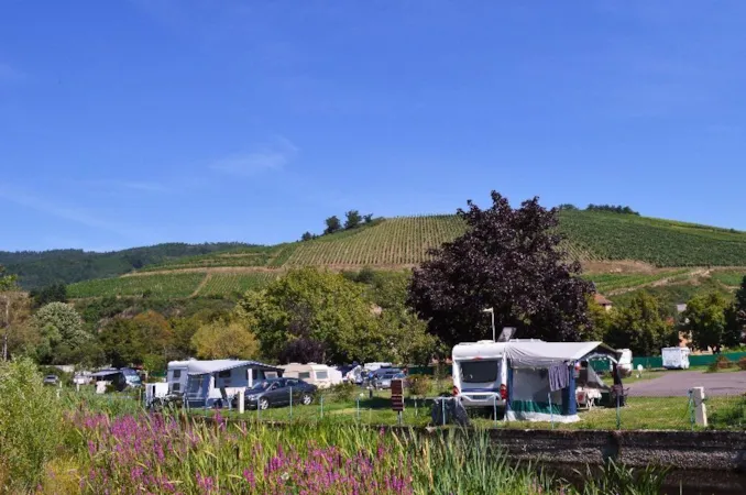 Camping Le Médiéval - image n°1 - Camping Direct