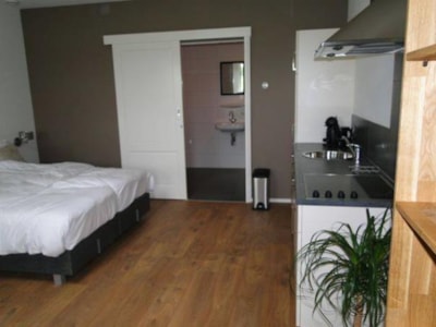 Bedroom B & B — 1