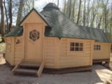 Cabane Finlandaise 19M2 Pouvant Accueillir 5 Personnes (4 Adultes Maximum) Petits Déjeuners Offerts Cabane Finlandaise 19M2 Pouvant Accueillir 5 Personnes (4 Adultes Maximum) Petits Déjeuners Offerts