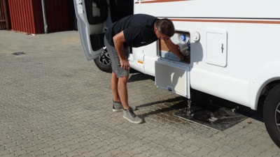 Motorhome pitch on gravel pitch