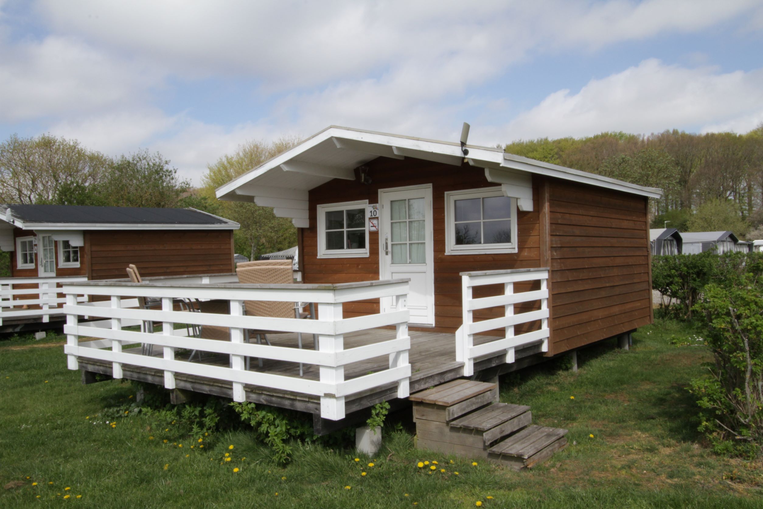 Accommodation - Cosy Cabin With A Sleeping Couch - Horsens City camping