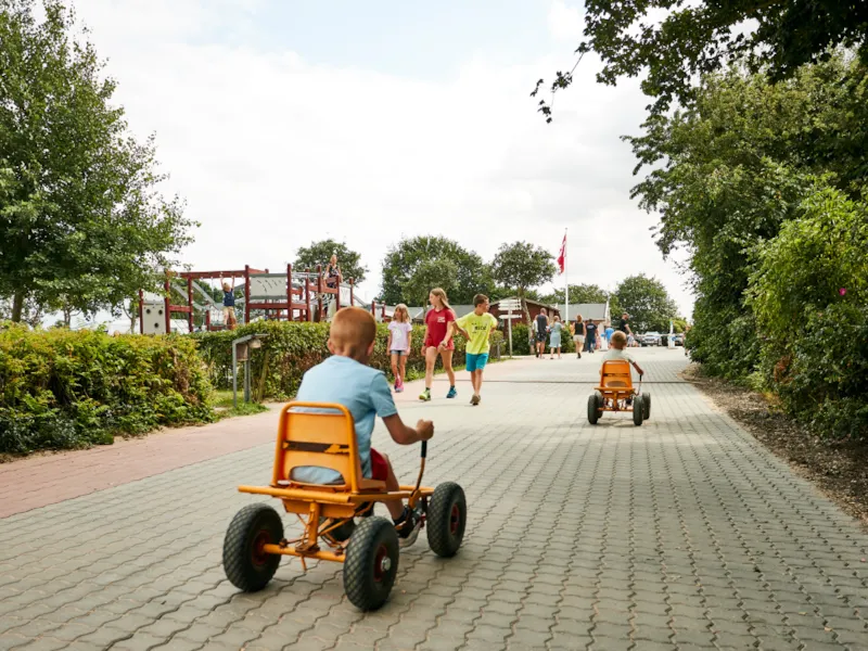 Emplacement Avec L'espace Pour Les Enfants