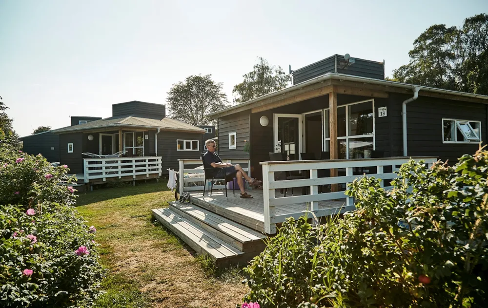 Location - Cabane 2 Chambres + Bain, 25M2 - Horsens City camping ApS