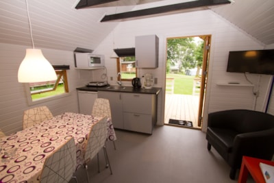 Woodland cabin for 5 persons