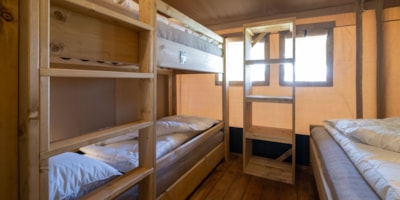 35 m² Safari Glamping Tents with 2 Bedrooms and Bathroom