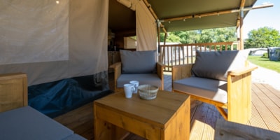 35 m² Safari Glamping Tents with 2 Bedrooms and Bathroom