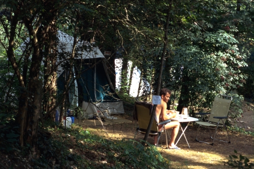 Emplacement - Emplacement En Camping Espace - Domaine Naturiste de Bélézy