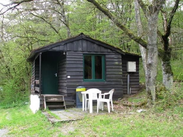 Cabane de camping 55 - avec douche/toilette (1 chambre)