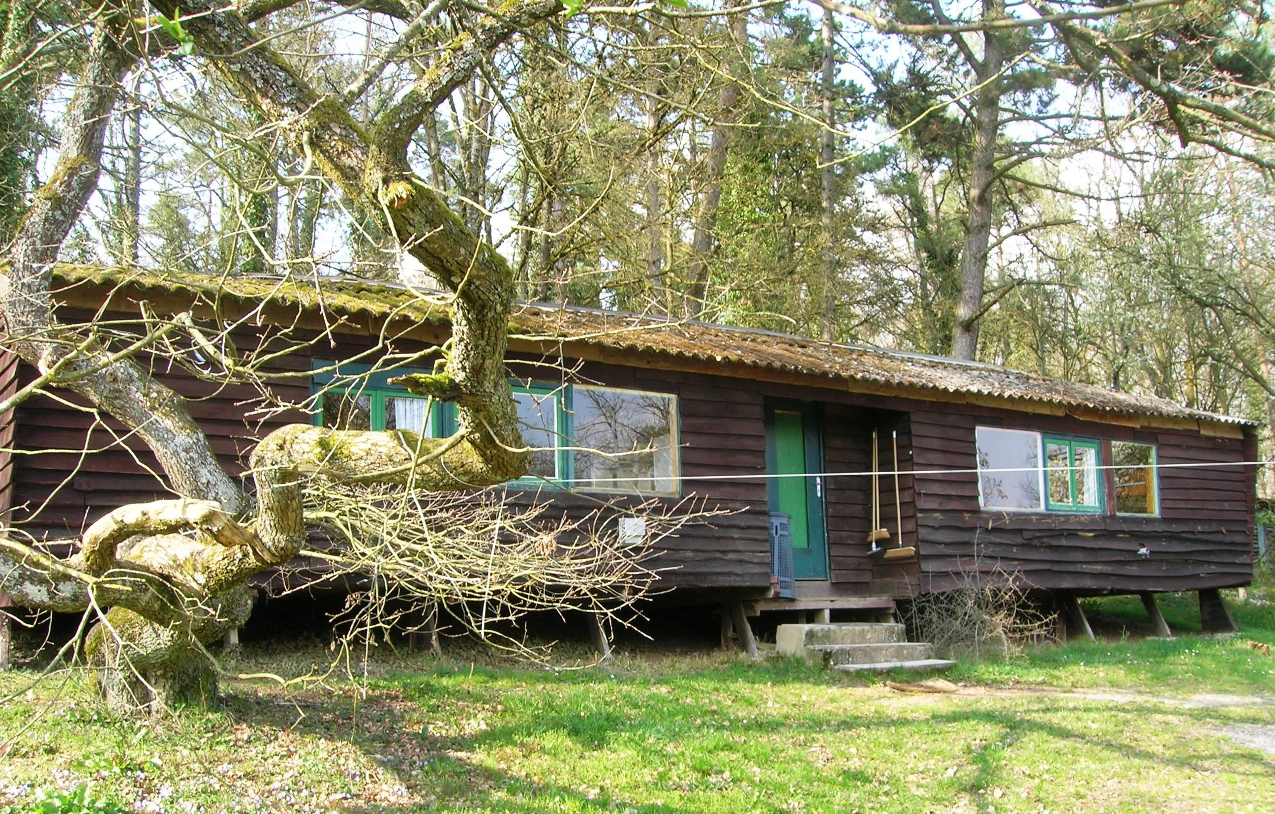 Accommodation - Group Cabin 63 - Without Shower/Toilet (3 Bedrooms) - Camping Le Roptai