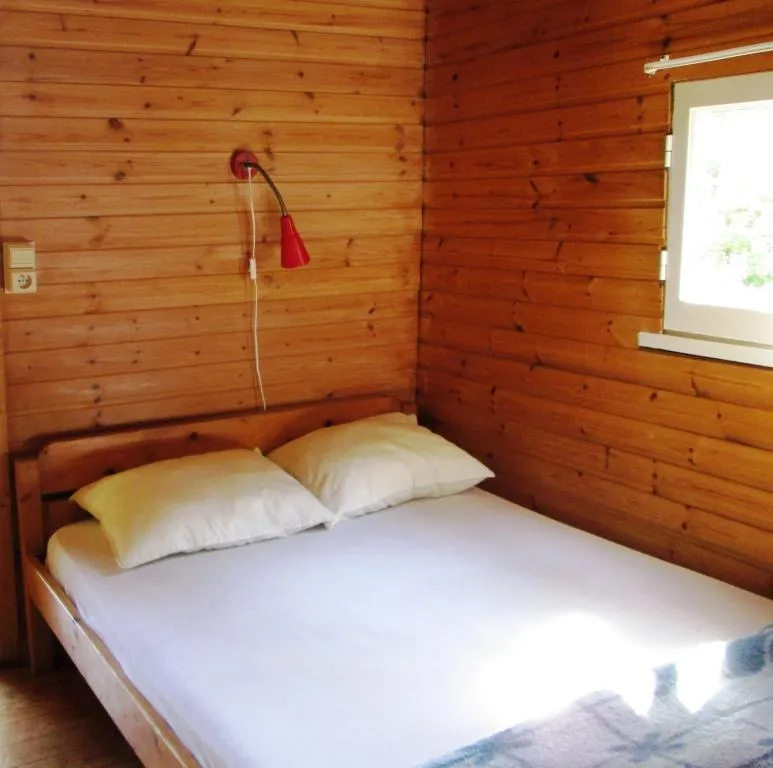 Cabane De Camping 51 - Avec Douche/Toilette (2 Chambres)