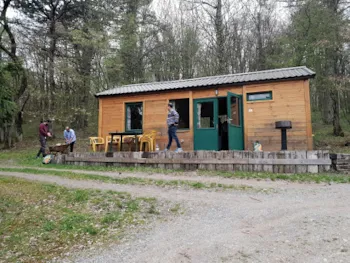 Mietunterkunft - Häusche 56 - Mit Dusche/Toilette (2 Schlafzimmer) - Camping Le Roptai