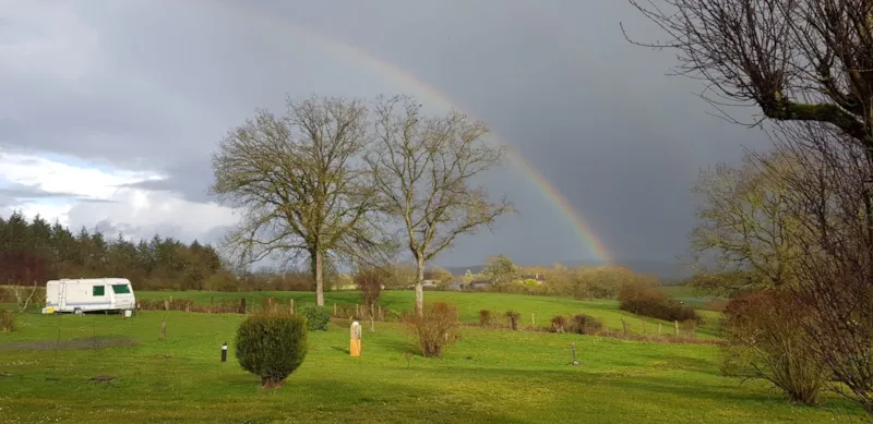 Emplacement Camping-Car/Caravane