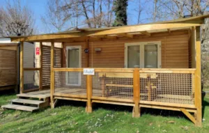 Locatif - COMFORT mobile home - 30m² - 2 bedrooms (4 adults + 2 children) - Family's Camping Le Savoy