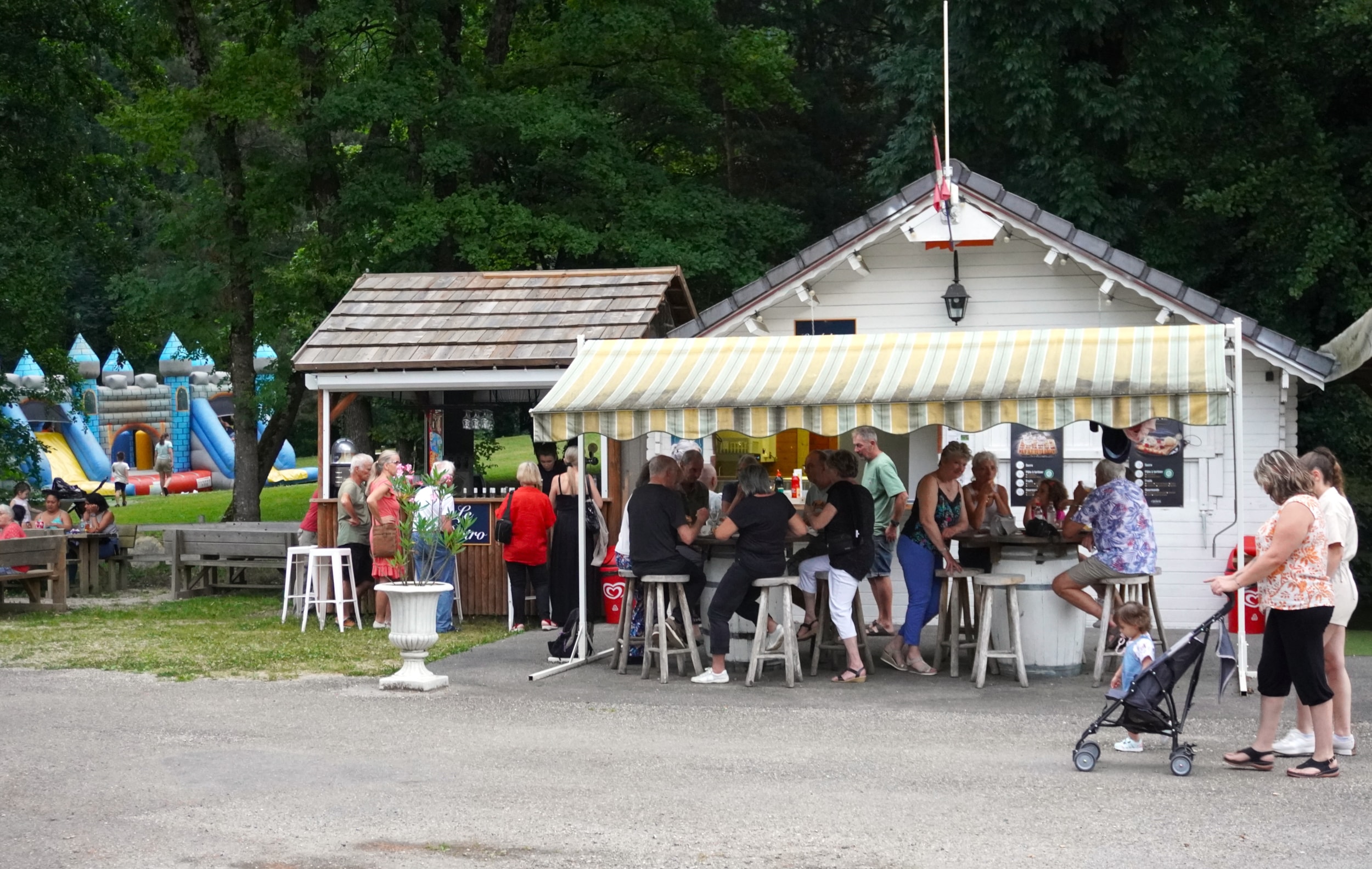 Family's Camping Le Savoy — Photo 8
