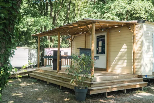 Emplacement - Emplacement Grand Confort + 1 Voiture + Tente, Caravane Ou Camping-Car - image n°3 - Family's Camping Le Savoy