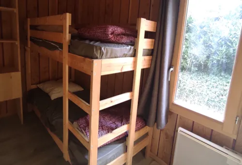 Accommodation - Chalet Prm - 34M² - 2 Bedrooms (Adapted To The People With Reduced Mobility) - image n°5 - Family's Camping Le Savoy