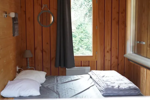 Accommodation - Chalet Prm - 34M² - 2 Bedrooms (Adapted To The People With Reduced Mobility) - image n°4 - Family's Camping Le Savoy