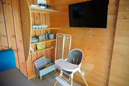 Huuraccommodatie(s) - Chalet Roky Famille - 34M² - 2 Slaapkamers - image n°5 - Family's Camping Le Savoy