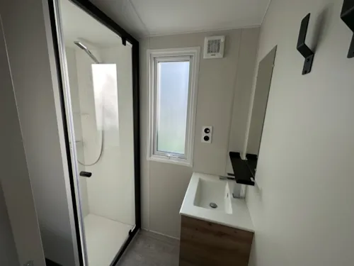 Accommodation - Mobile-Home Confort - 23M² - 2 Bedrooms - image n°4 - Family's Camping Le Savoy