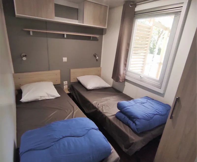 Mobilhome Confort - 30M² - 3 Chambres (6 Adultes + 2 Enfants)