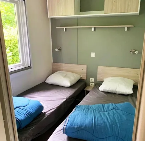 Location - Mobilhome Confort - 30M² - 2 Chambres (4 Adultes + 2 Enfants) (Dim/Dim) - image n°5 - Family's Camping Le Savoy