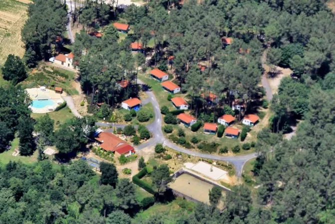 Domaine des Grands Pins - image n°1 - Camping Direct