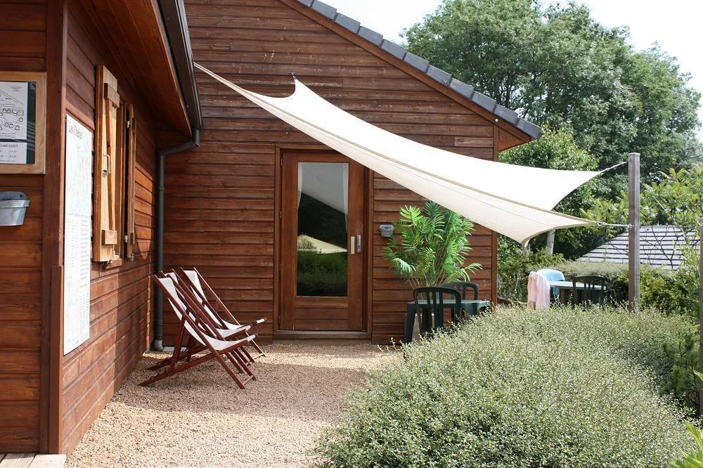Volcans Vacances - Les Chalets du lac - image n°1 - Camping2Be