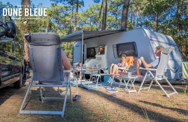 Pitch + camping-car