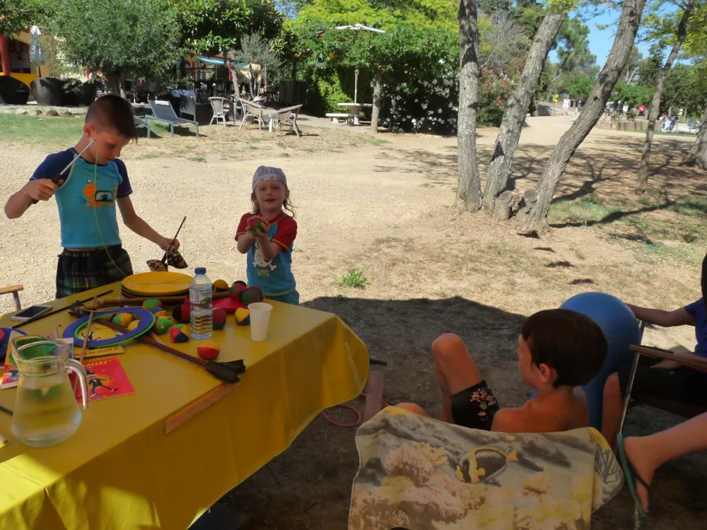 Camping Domaine Le Vernis - image n°18 - Camping Direct