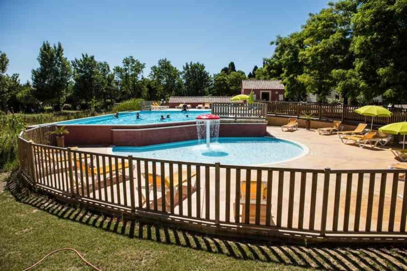 Camping Domaine Le Vernis - Camping - Azillanet