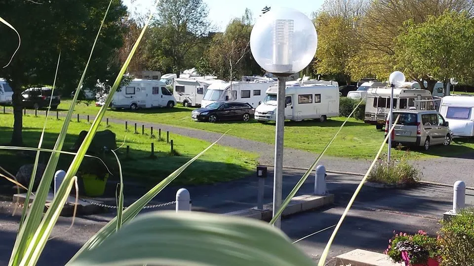 Camping du Lion d'Angers - image n°1 - Ucamping