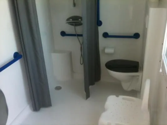 C- Mobil Home Hélios - Pmr - 2 Chambres 32M² Avec Terrasse Couverte