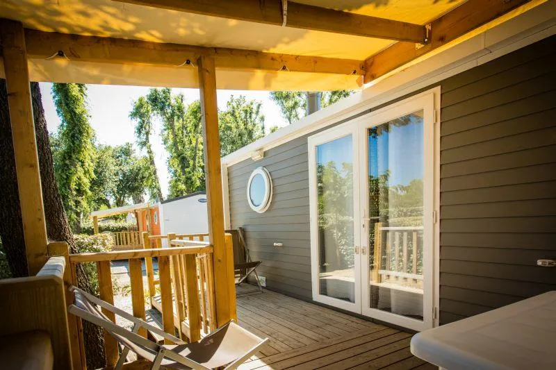 C- Mobil-Home Baltique Climatisé - 3 Chambres