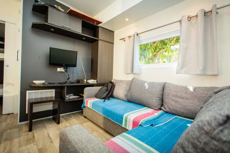 C- Mobil Home Méditerranée - 2 Chambres Et Climatisé