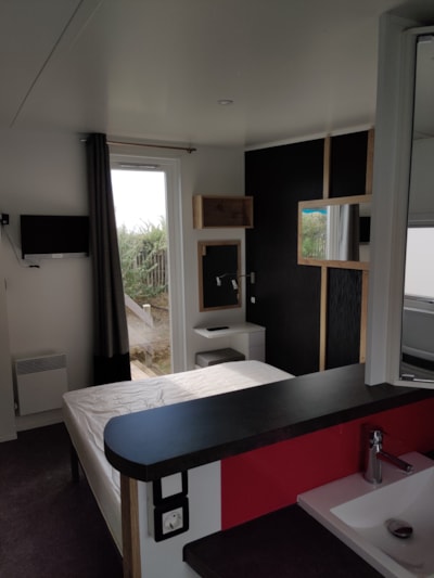 Mobil-home Méditerranée 3-bedroom and air-conditioned