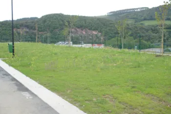 Stellplatz - Stellplatz Nature: Kleines Zelt + Motorrad / Fahrrad - Camping & Bungalows Zumaia
