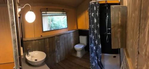 Huuraccommodatie(s) - Lodge Woody Voor Mindervaliden - image n°3 - Camping Valbonheur