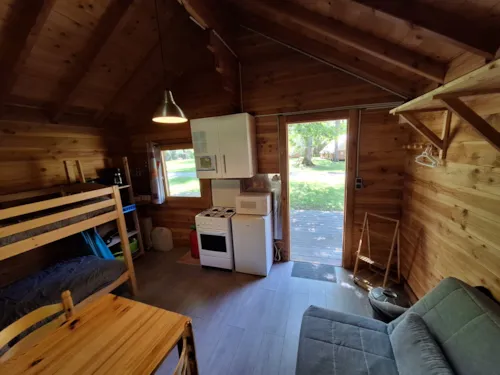 Huuraccommodatie(s) - Chalet Zonder Badkamer - image n°7 - Camping Valbonheur