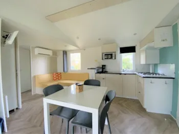 Mietunterkunft - Mobile Home Sesame +++ 4 Bedrooms - Camping Le Pré des Moines